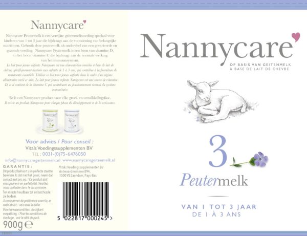 Bereiding van Nannycare Peutermelk in een beker