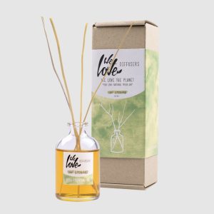 Diffuser Light Lemongrass van We Love The Planet, met een romige, frisse geur van citroengras, sinaasappel & may chang