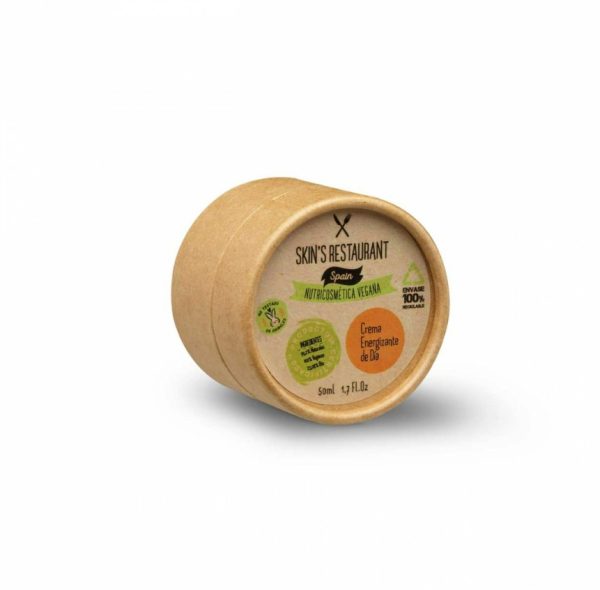 Skin’s Restaurant vegan dagcrème in gebruik als basis onder make-up